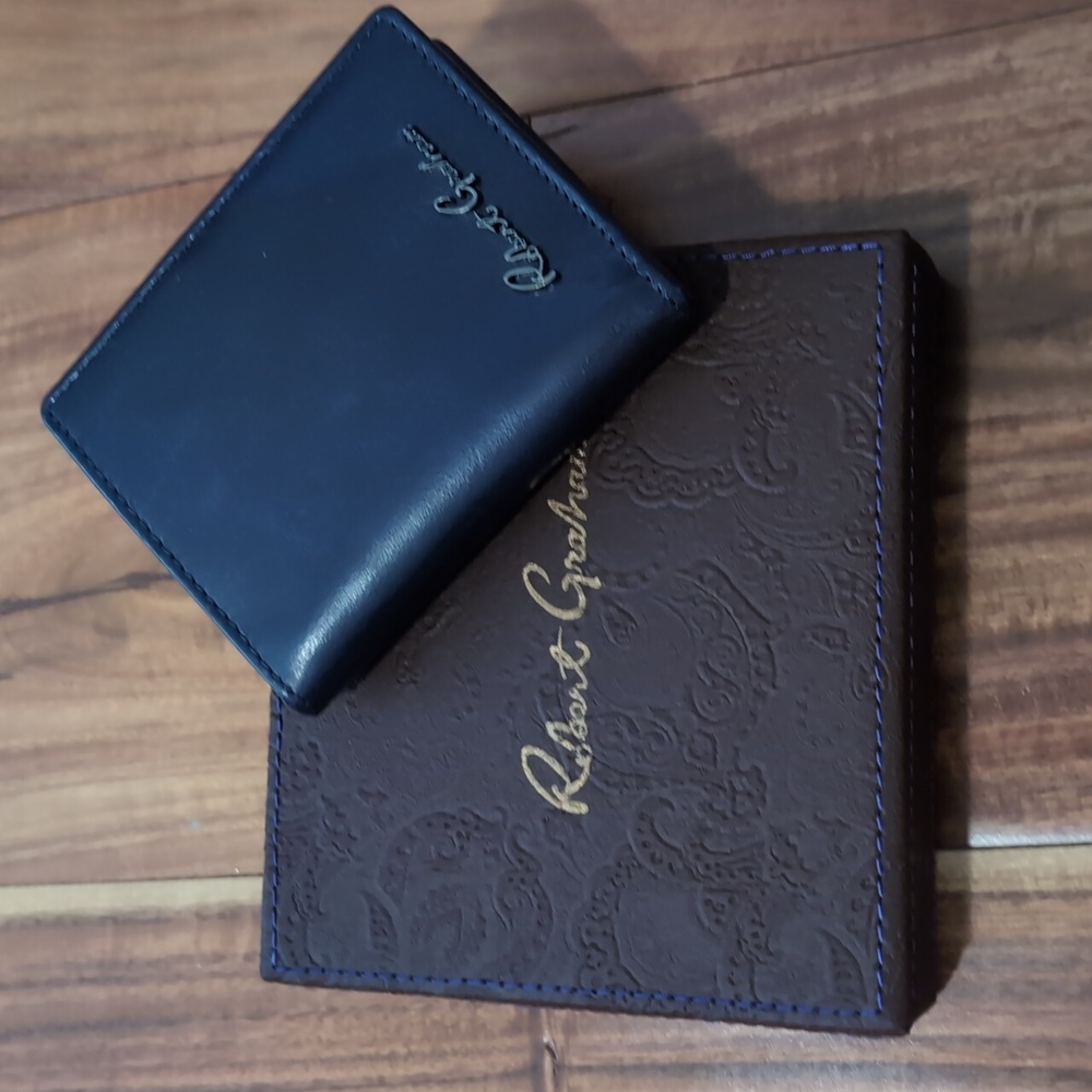 Robert Graham Smooth Leather Antano RFID Protected Bifold Wallet New in Box ❤️
